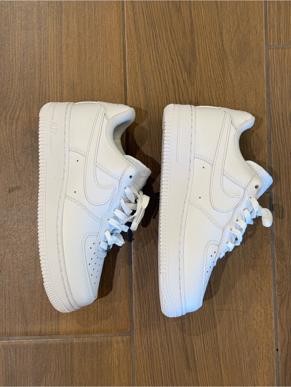 Nike Air Force 1 '07 "Triple White"